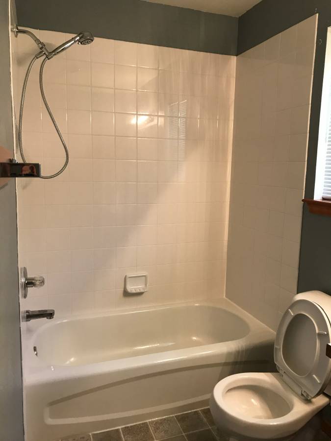 bathroom3