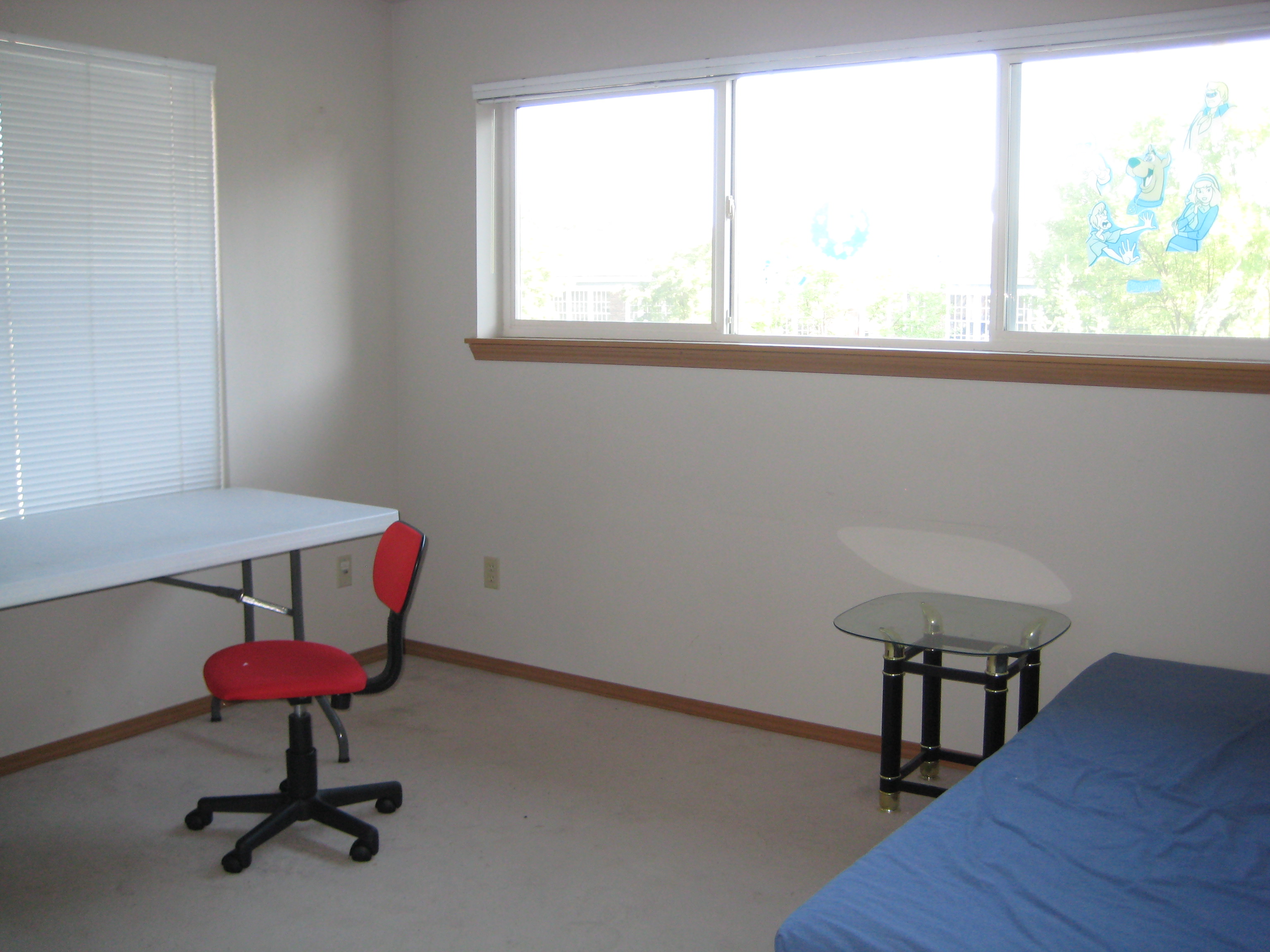 12506_3rdbedroom.jpg