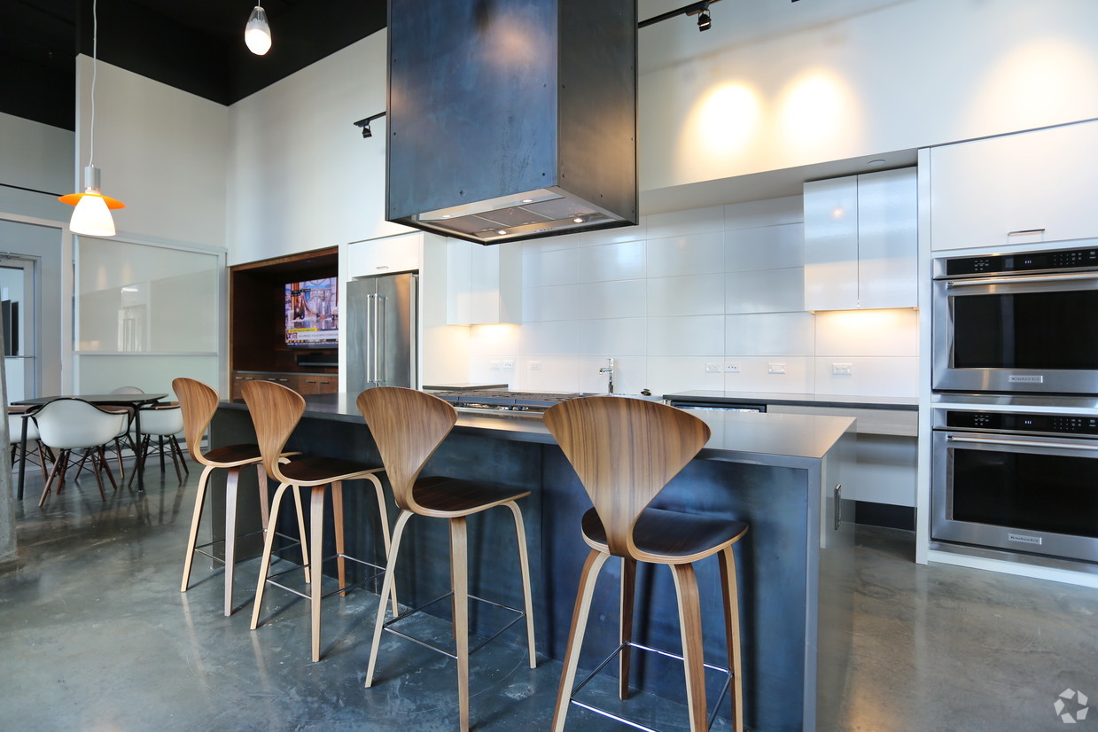 kinects-tower-seattle-wa-interior-photo (7).jpg