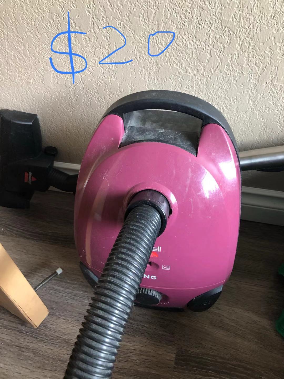吸尘器