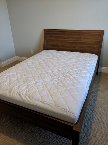bed frame & mattress