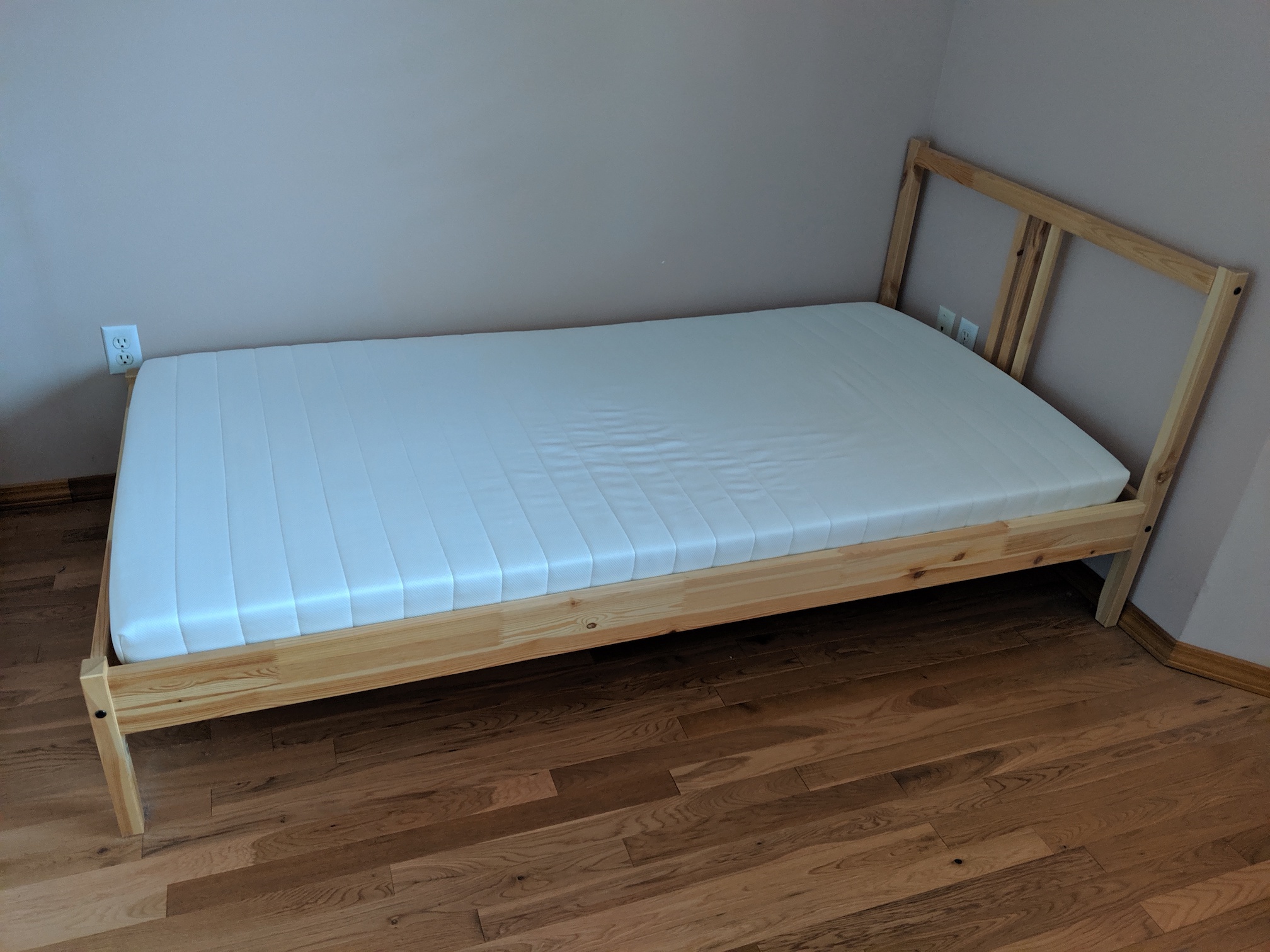 bed1.jpeg