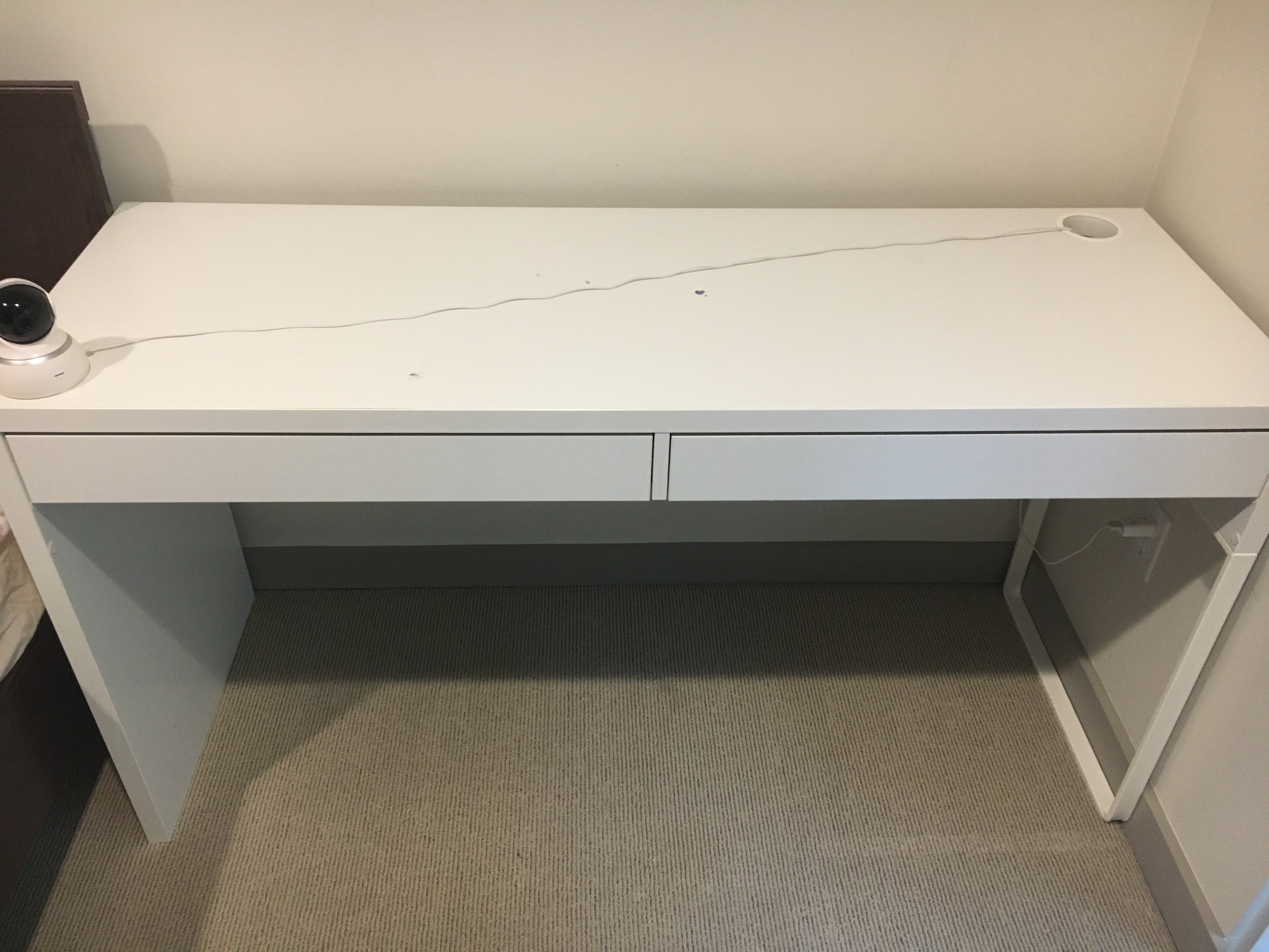 Desk2.jpeg