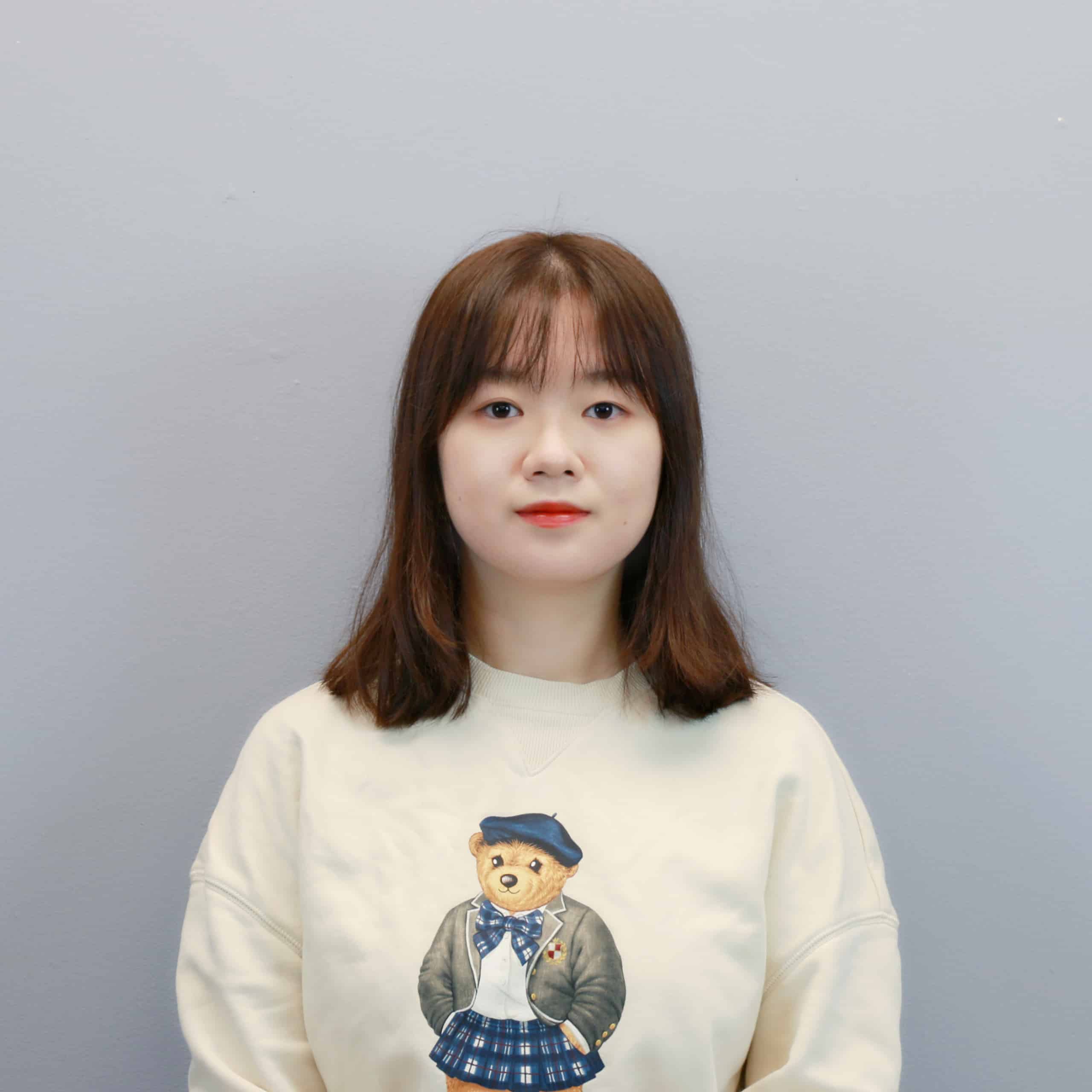 章欣妍 Xinyan Zhang